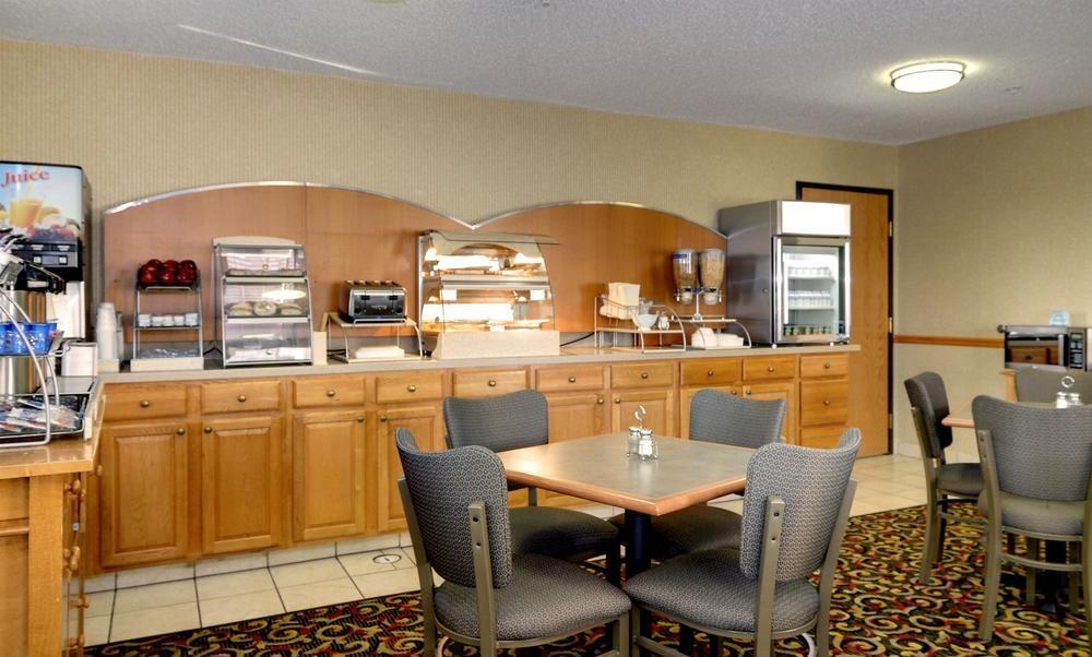 Best Western Oglesby Inn Bagian luar foto