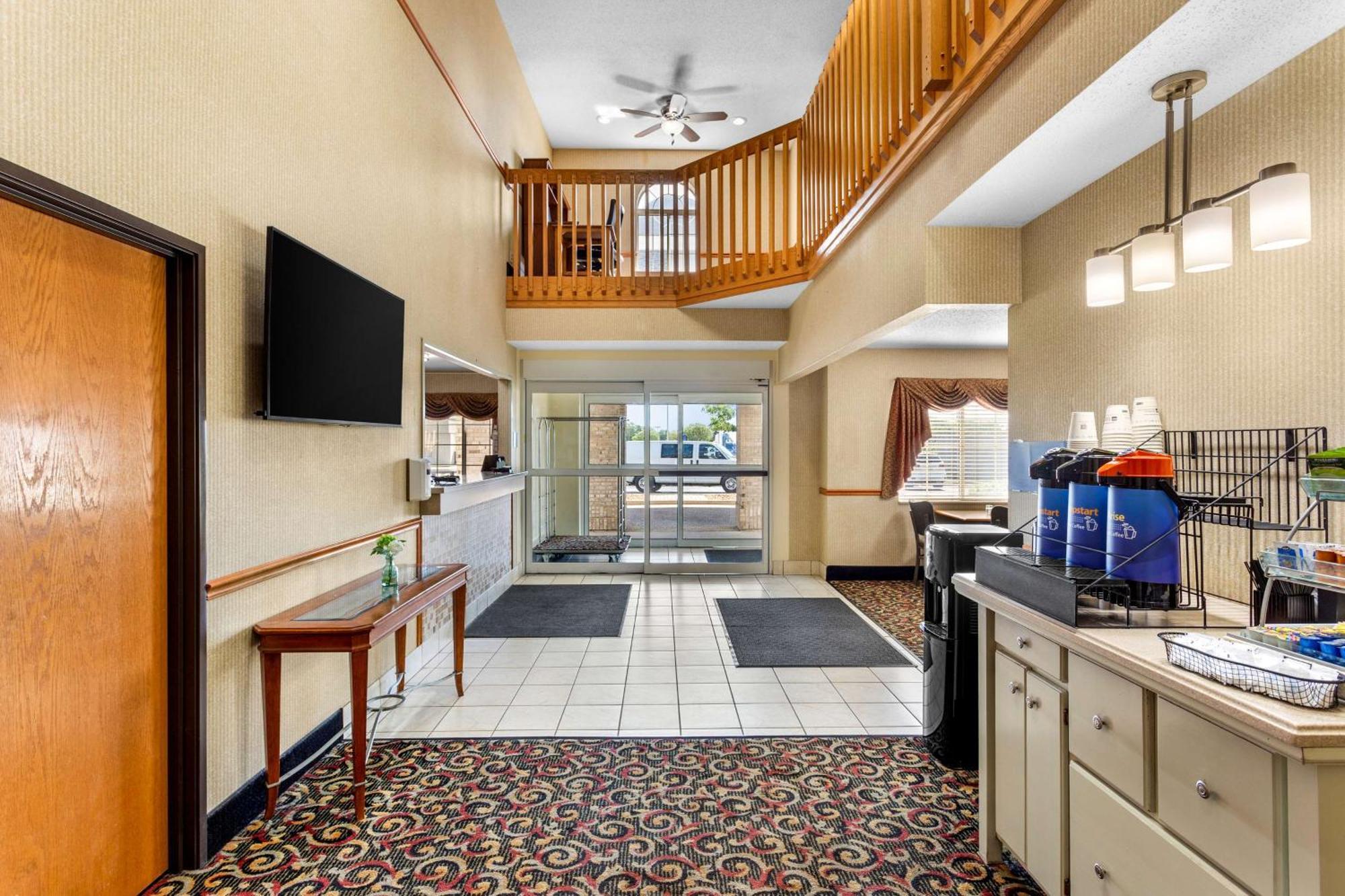 Best Western Oglesby Inn Bagian luar foto